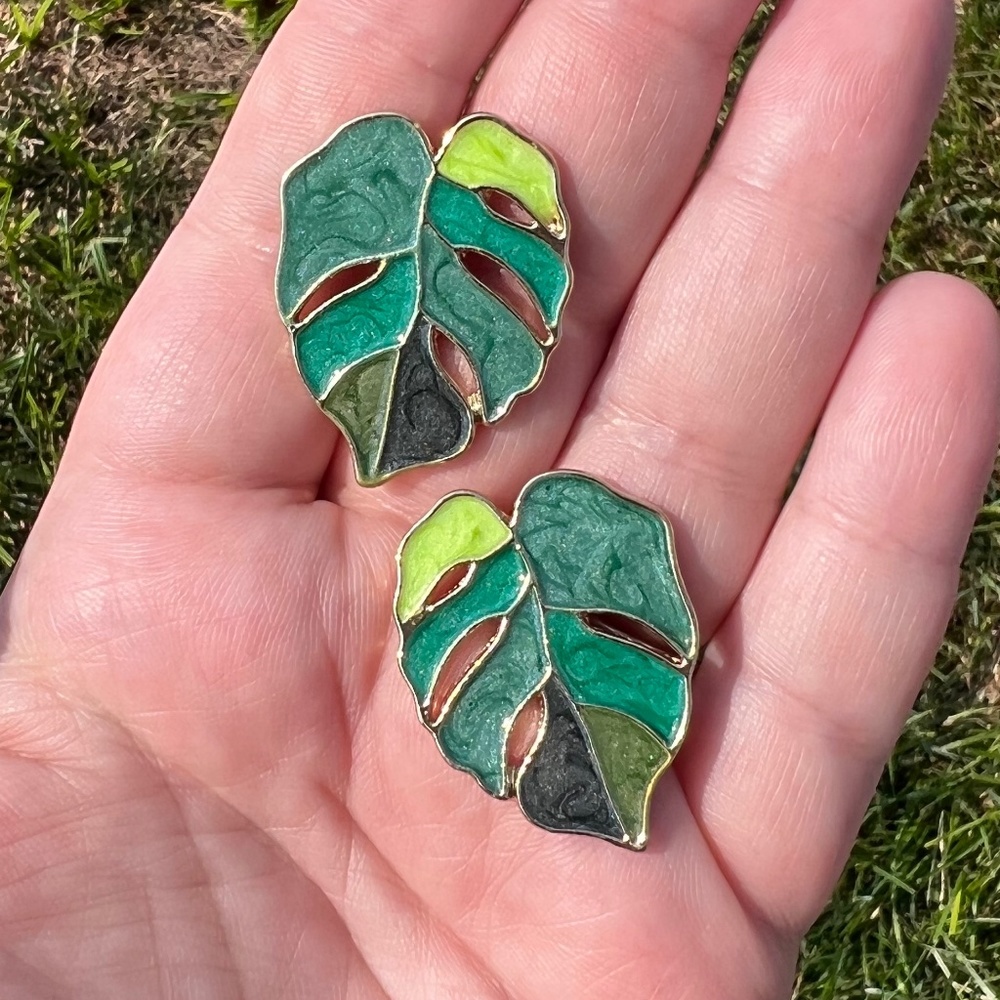 Green Monstera Leaf Earrings